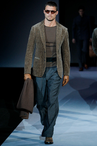 Giorgio Armani / - 2011-2012